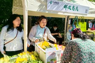 迪萨西：我们不能总是浪费这么多机会，同时还得加强防守